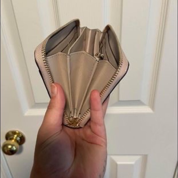 Kate Spade Rose Gold Glitter Wallet - Picture 5 of 8